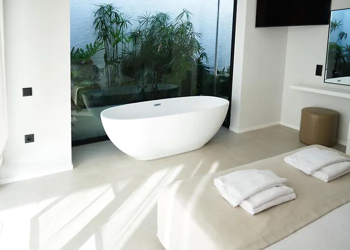 Ashta / Zen פאטהיה