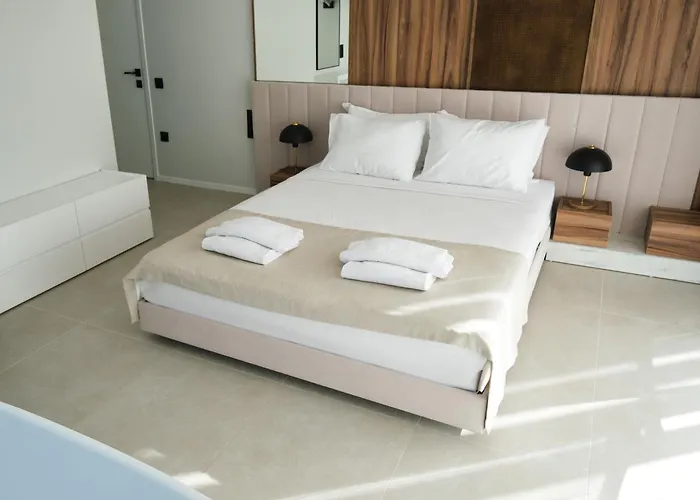 Ashta / Zen וילה